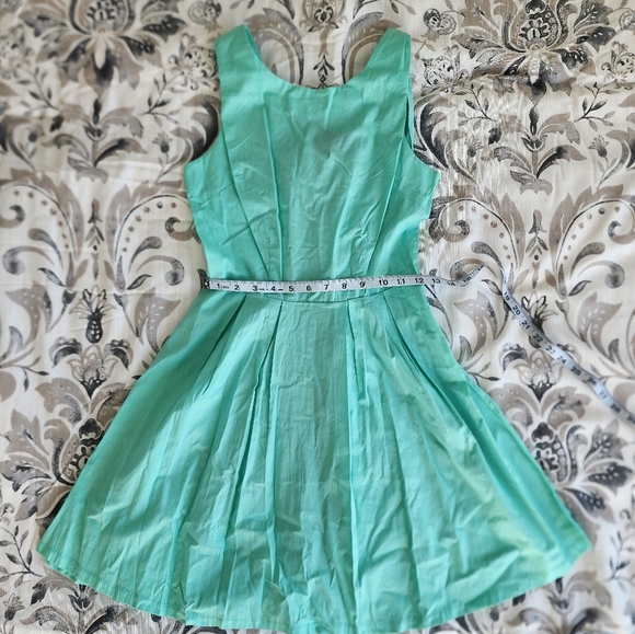 Teal Green Midi Dress. Size Small - Picture 4 of 4